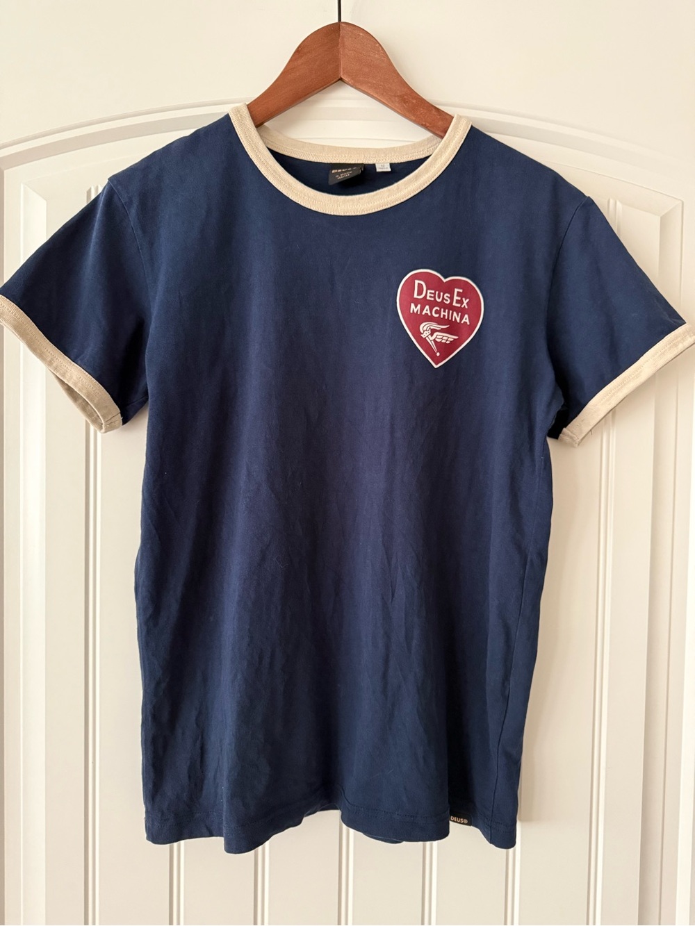 Dues Ex Machina. Affordable Luxury Tshirts. Size M - Picture 2 of 7